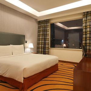 Executive Suite Lounge Access